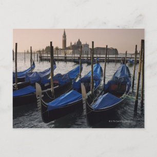 Cartão Postal Gondolas por Santo Marks Square em Itália