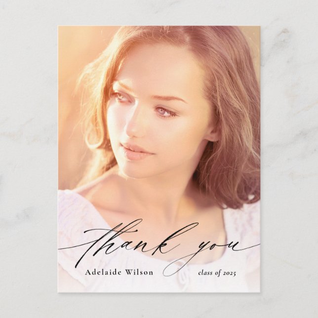 Cartão Postal Graduação de Foto por Sobreposição de Caligrafia O (Frente)