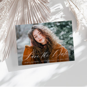 Cartão Postal Graduação simples de letras brancas salvar a data