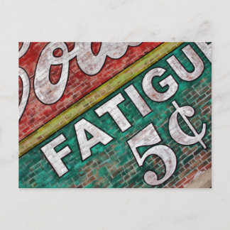 Cartão Postal Grafite de Parede do Tijolo Antigo - Placa de Post