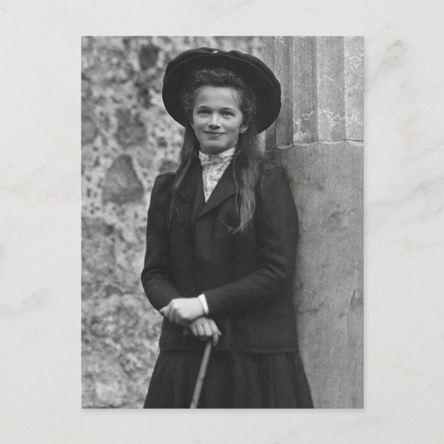 Cartão Postal Grande Duquesa Olga Romanov Rússia com bengala (Frente)