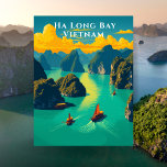 Cartão Postal Ha Long Bay Vietnam Viagem cênico<br><div class="desc">Envie um pedaço de beleza impressionante com este cartão postal com os impressionantes cartazes calcários e águas esmeraldas de Ha Long Bay, Vietname. Partilhar o cenário icônico deste Patrimônio Mundial da UNESCO com amigos e familiares. Perfeito para viajantes e amantes de maravilhas naturais.</div>