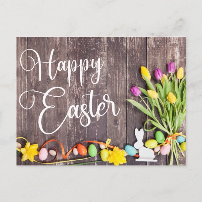 Cartão Postal Happy Easter Postcard Wood Background Flowers (Frente)