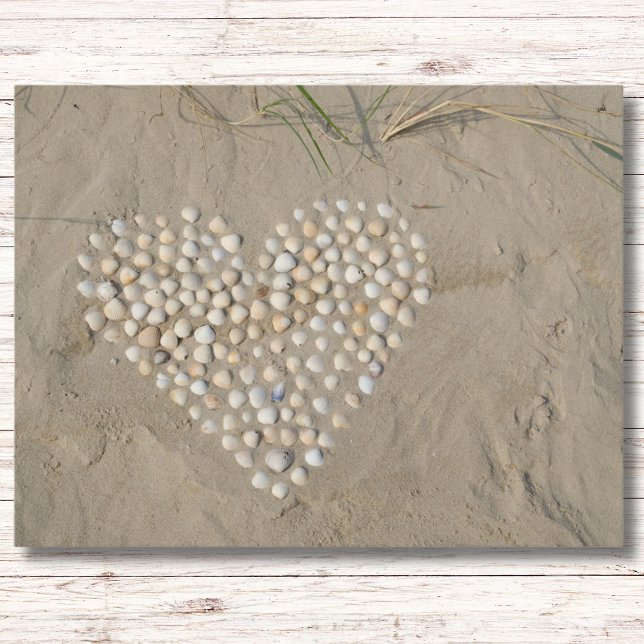 Cartão Postal Herz aus Muscheln am Strand (Criador carregado)