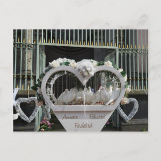 Cartão Postal Hochzeits Tauben warten auf das Brautpaar