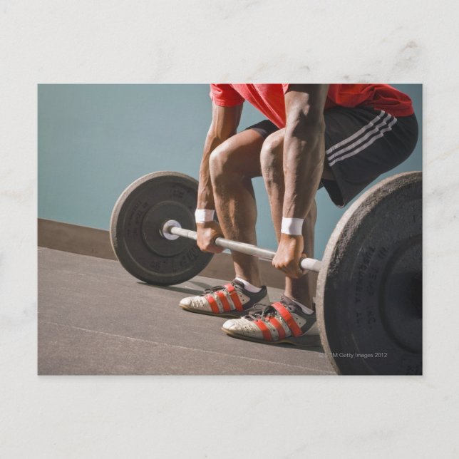 Cartão Postal Homem afro-americano a trabalhar na academia (Frente)