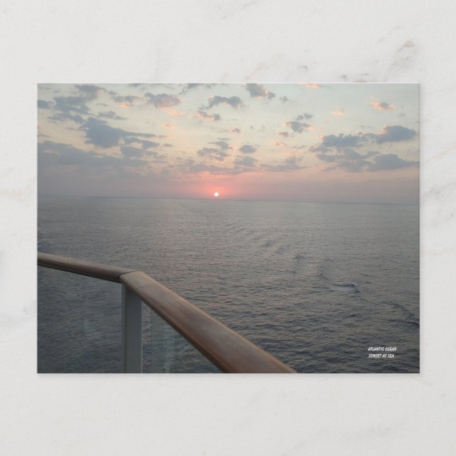 Cartão Postal Hora do ouro no mar (Frente)