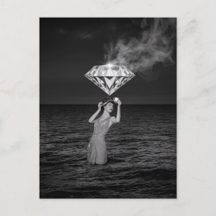 Cartão Postal Horário do Chá Surreal com Preto de Diamante e Bra