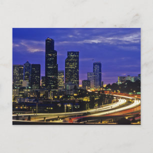 Cartão Postal Horizonte de Seattle, Washington à noite