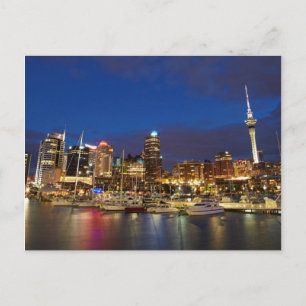 Cartão Postal Horizonte Noturno de Auckland