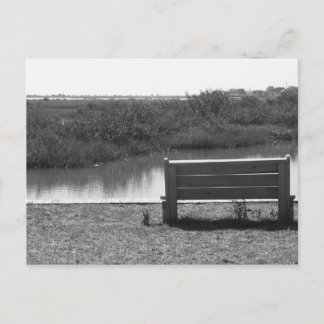 Cartão Postal Imagem em branco e preto do rio