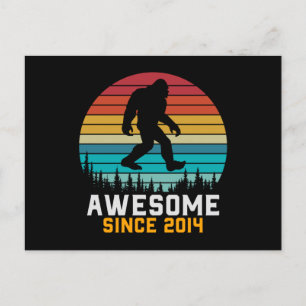 Cartão Postal Incrível desde 2014   Aniversário Bigfoot Retro