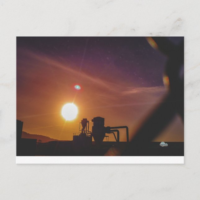 Cartão Postal Industrial Sunrise em Welshpool, País de Gales (Frente)