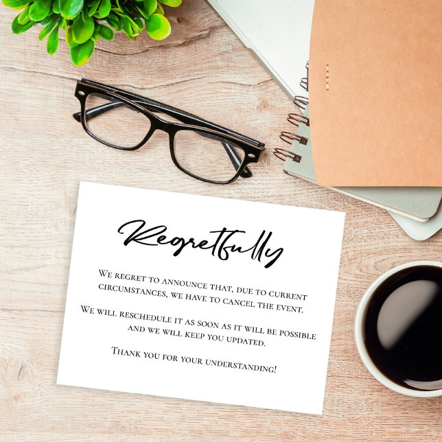Cartão Postal Infelizmente, o anúncio do cancelamento a preto e  (Criador carregado)