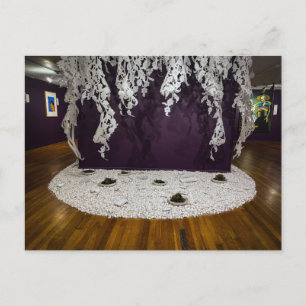 Cartão Postal Instalação de Arte Contemporânea Roxo e Branco