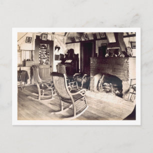 Cartão Postal Interior de uma barraca de madeira americana, c.18