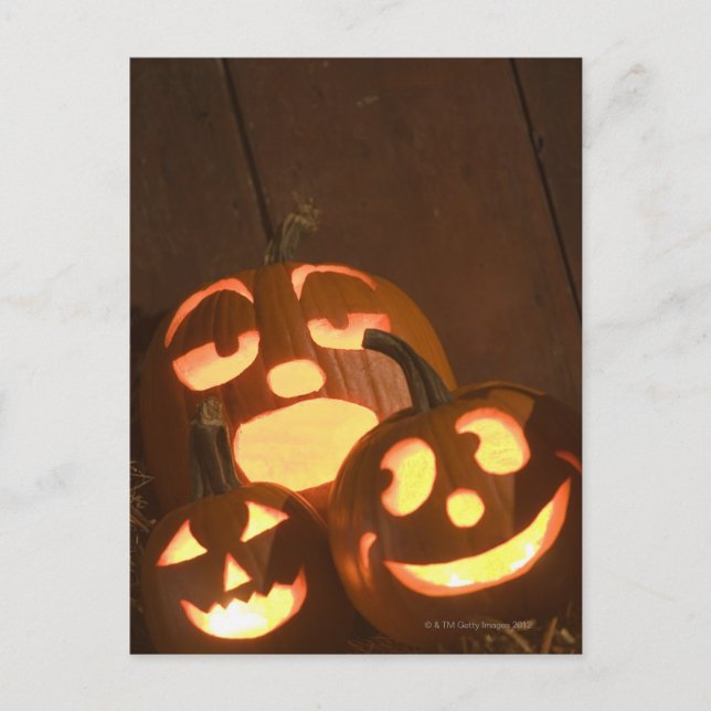 Cartão Postal Jack-o-lanternas brilhantes 2 (Frente)
