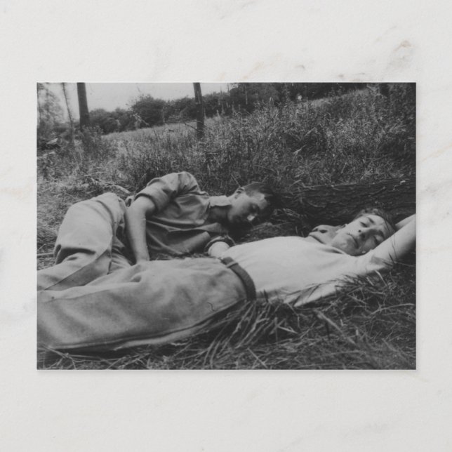 Cartão Postal Jovens lascivos, casal raptando interesse por gay (Frente)