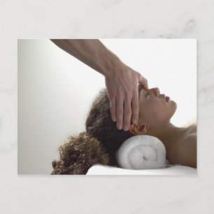 Cartão Postal Jovens mulheres a gozar de massagem