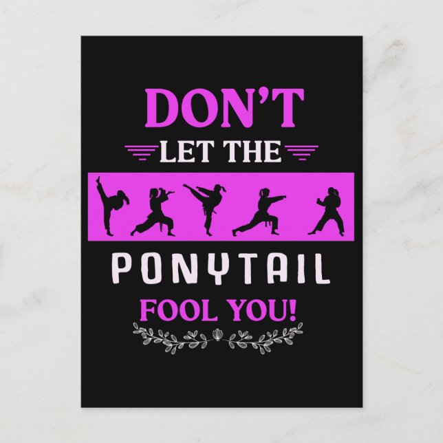 Cartão Postal Karate Girl Funny Black Belt Taekwondo Luta (Frente)