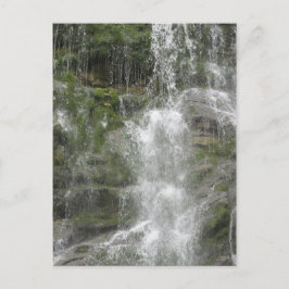 Cartão Postal La Chute Waterfall no Parque Nacional de Forillon