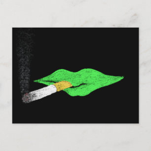 Cartão Postal Lábios Verdes Fumando