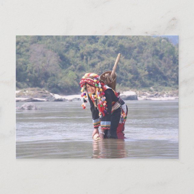 Cartão Postal Lady Padaung (Frente)