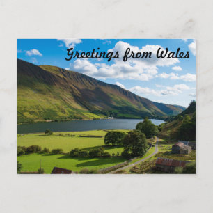 Cartão Postal Lago Bonito em Snowdonia no Verão