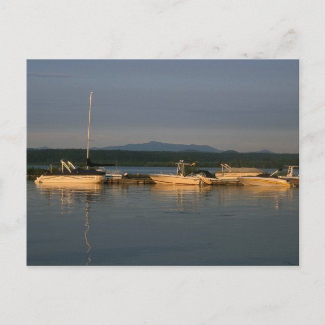 Cartão Postal Lago Champlain e Monte Mansfield Vermont (Frente)