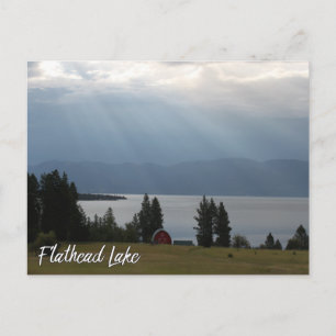 Cartão Postal Lago Flathead Montana com barragem de montanhas