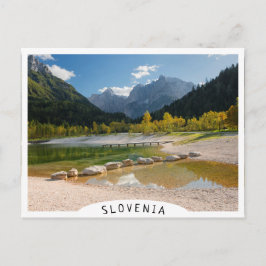 Cartão Postal Lago Jasna nos Alpes eslovenos no outono