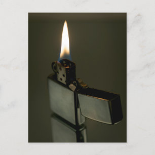 Cartão Postal Lâmpada Zippo. Belas artes
