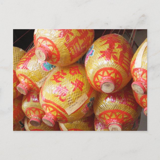 Cartão Postal Lanteras de Papel Chinês Sortudos (Frente)