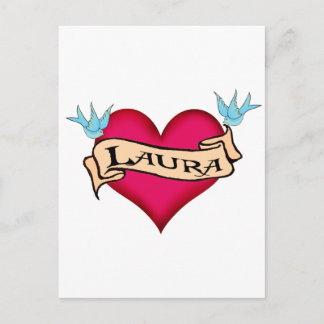 Cartão Postal Laura - T-shirts e presentes de tatuagem cardíaca 