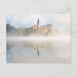 Cartão Postal Levantamento do sol no lago Bled