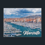 Cartão Postal Linda Marselha, França<br><div class="desc">Este belo cartão-postal de viagem apresenta uma fotografia da cidade portuária de Marselha,  no sul da França. Este cartão postal cênico seria ideal para amigos e familiares excelentes.</div>