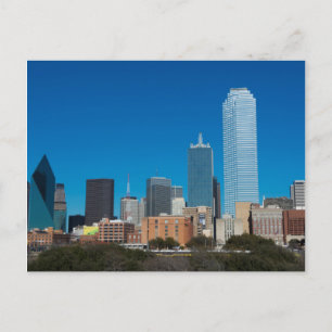 Cartão Postal Linha do horizonte de Dallas Texas no pôr do sol