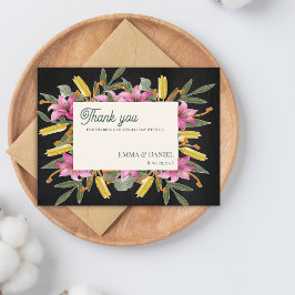 Cartão Postal Lírio de Beijo de Noiva Elegante Floral Agradecime