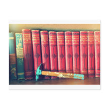 Livros são mais fortes que martelos