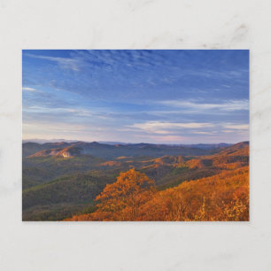 Cartão Postal Looking Glass Rock ao nascer do sol no Pisgah