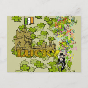 Cartão Postal Lucky Leprechaun e seu Castelo Irlandês