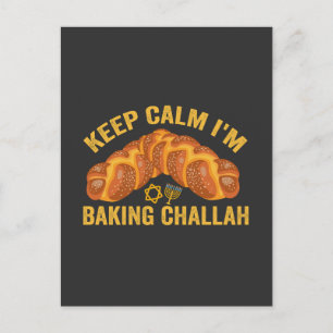 Cartão Postal Mantenha a Calma Estou Assando Challah Hanukkah Di
