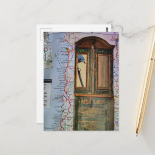 Cartão Postal Mapa com Pássaro em Colagem de Cômoda