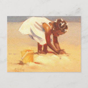 Cartão Postal Menina bonita brincando de areia
