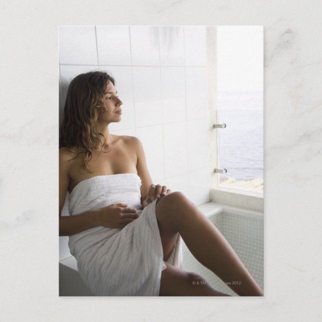 Cartão Postal Mexicana deitada na cama (Frente)