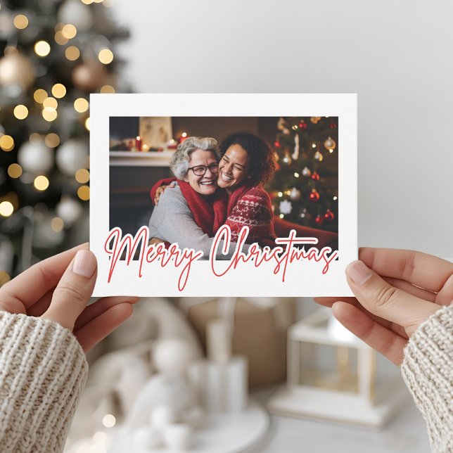 Cartão Postal Modern Red Script Merry Christmas Photo (Criador carregado)