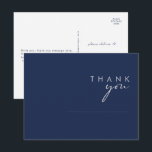 Cartão Postal Moderno Agradecimento de Casamento Minimalista Azu<br><div class="desc">Este cartão postal de agradecimento de casamento moderno minimalista azul marinho prata é perfeito para o seu casamento boho sofisticado. Seu design abstrato simples e único, acompanhado por uma fonte minimalista contemporânea e uma paleta de cores azul marinho escuro, dá a este produto um sentimento de luxo formal elegante, mantendo-se...</div>