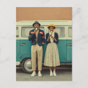 Cartão Postal Momento do Sorvete do Estilo Vintage