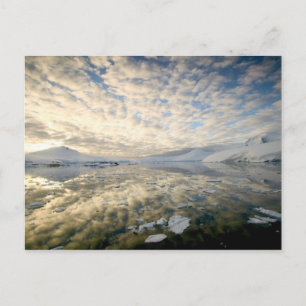 Cartão Postal Montanha em torno de Port Lockeroy com