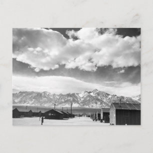 Cartão Postal Montanhas em Manzanar, 1943